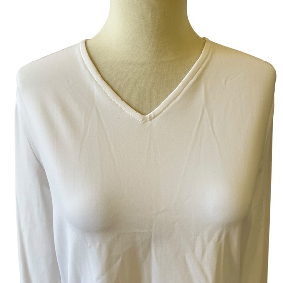 WORTH NY TOP TEE M NYLON STRETCH 3/4 SLEEVE V NECK EVERYDAY ESSENTIAL MI… - Picture 2 of 10